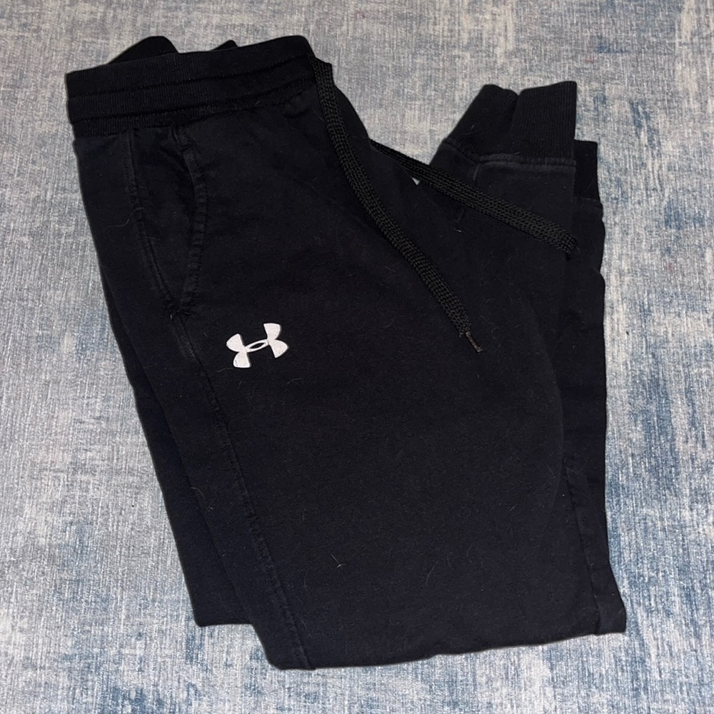 Kids under armor sweats